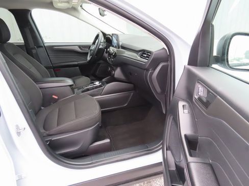 Used 2025 Ford Escape Active image 22