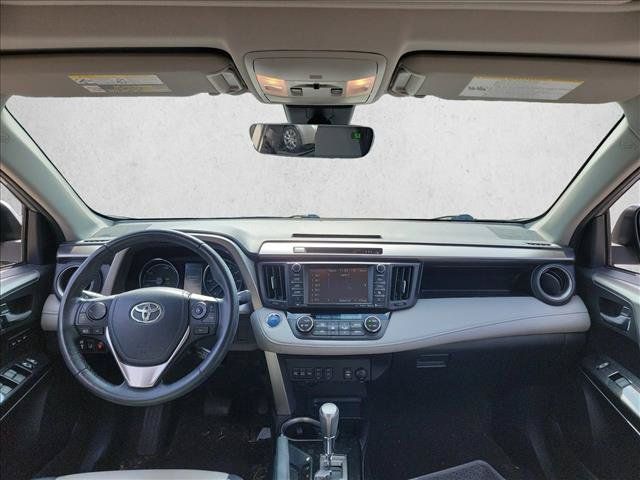 Used 2018 Toyota RAV4 Limited w/ Advanced Technology Package AWD/4WD image 14