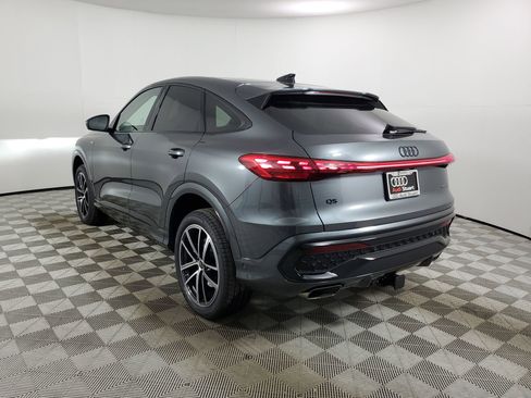 New 2026 Audi Q5 Premium Plus image 8