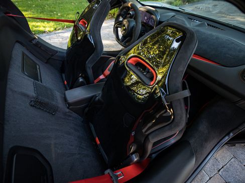 Used 2021 McLaren 720S Performance RWD image 75