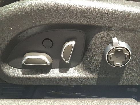 Certified 2023 Cadillac CT5 Sport image 17