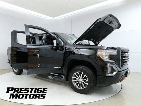 Used 2020 GMC Sierra 1500 AT4 w/ AT4 Premium Package image 9