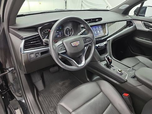 Used 2024 Cadillac XT6 Premium Luxury w/ LPO, Floor Liner Package AWD/4WD image 15