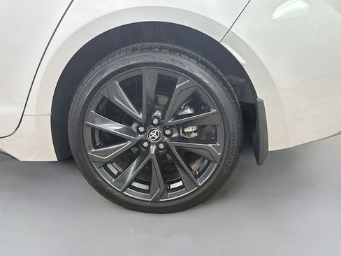 Used 2024 Toyota Corolla SE image 29