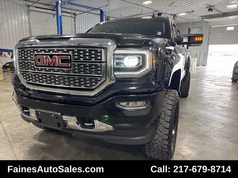 Used 2018 GMC Sierra 1500 Denali w/ Denali Ultimate Package image 1