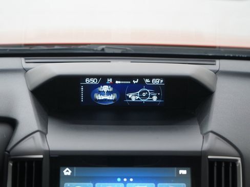 Used 2019 Subaru Crosstrek 2.0i Limited w/ Moonroof Package w/Navigation image 15