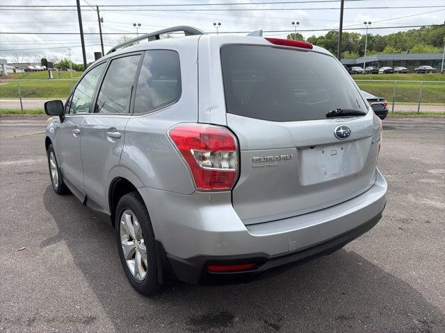 Used 2016 Subaru Forester 2.5i Premium AWD/4WD image 7
