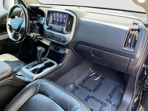 Used 2019 Chevrolet Colorado ZR2 AWD/4WD image 28