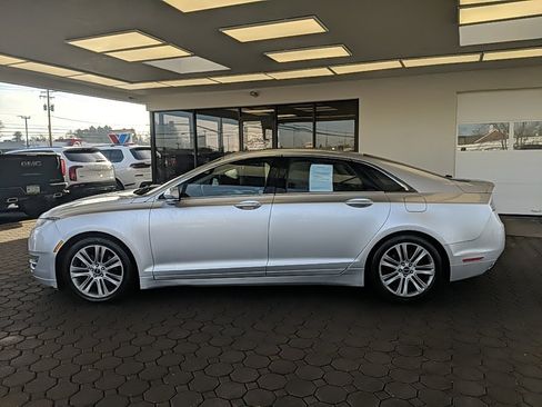 Used 2013 Lincoln MKZ AWD image 9
