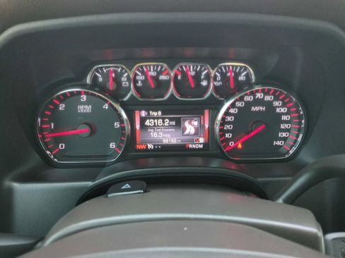 Used 2016 GMC Sierra 1500 SLE w/ Texas SLE Value Package RWD image 11