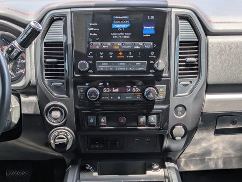 Used 2021 Nissan Titan PRO-4X w/ Pro-4x Convenience Package AWD/4WD image 19