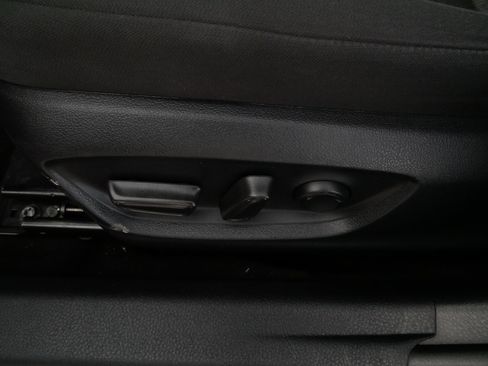 Used 2023 Toyota Camry LE image 20