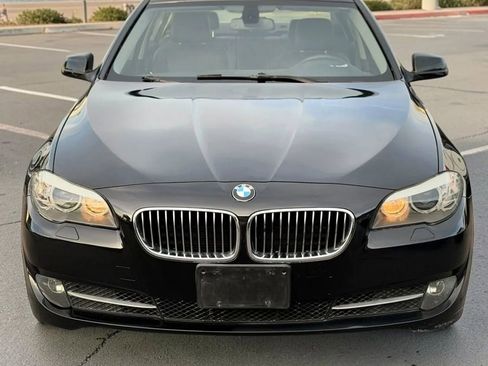 Used 2011 BMW 528i Sedan RWD image 4