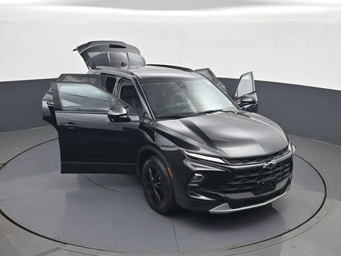 Used 2023 Chevrolet Blazer LT w/ Midnight/Sport Edition FWD image 30