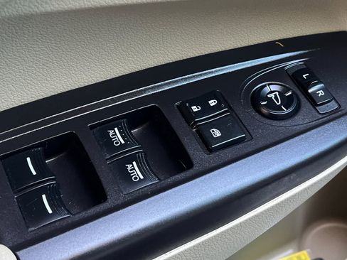 Used 2017 Acura RDX AWD image 14