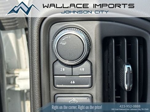 Used 2020 GMC Sierra 2500 4x4 Regular Cab w/ Convenience Package image 25