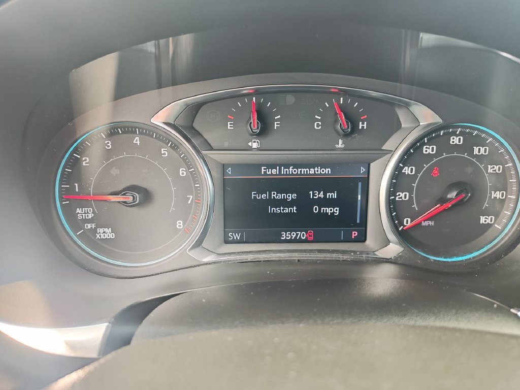 Used 2023 Chevrolet Traverse LT FWD image 15