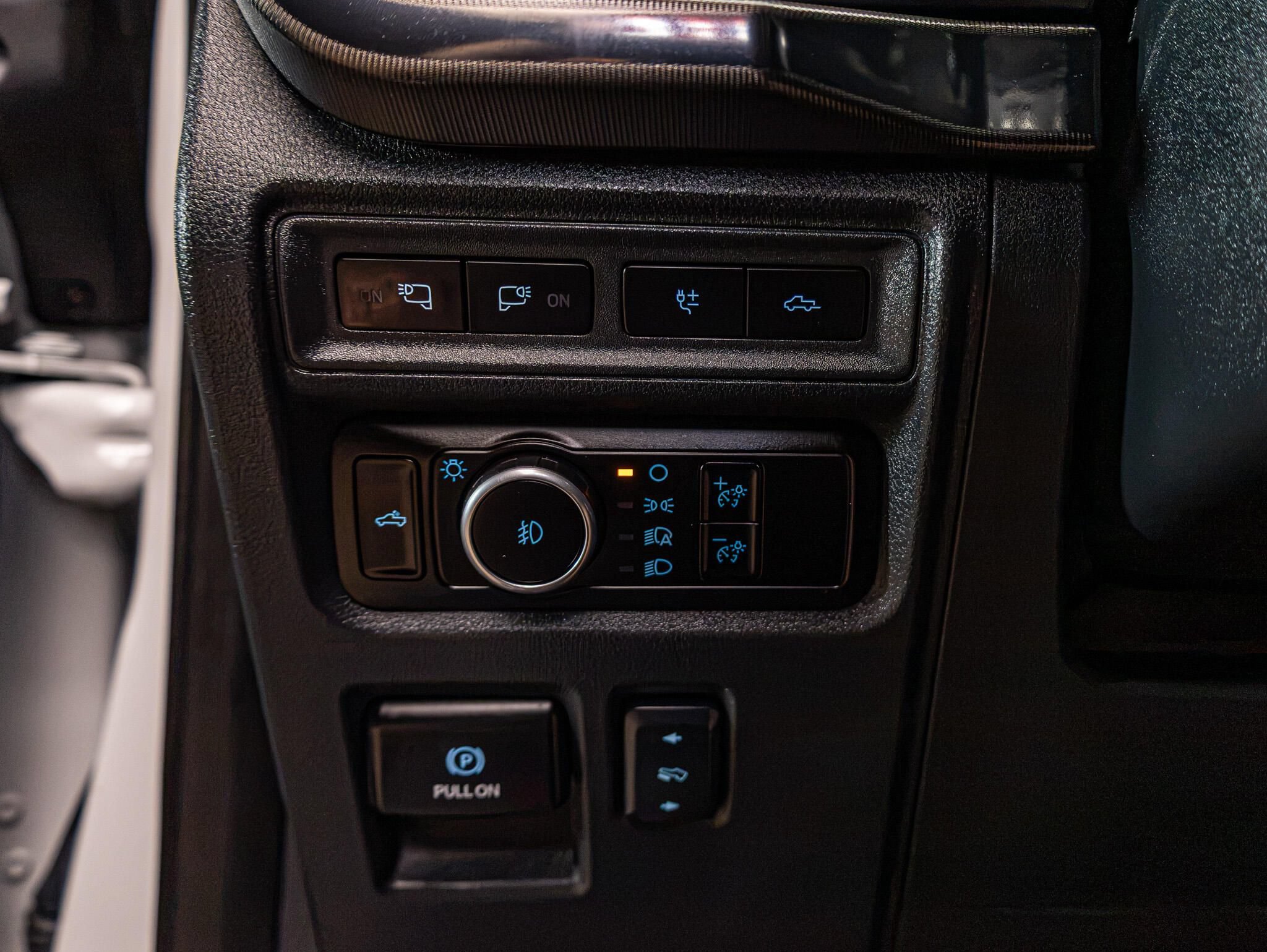 Used 2024 Ford F150 Raptor AWD/4WD image 19