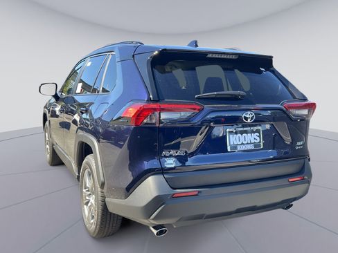 New 2025 Toyota RAV4 XLE image 4