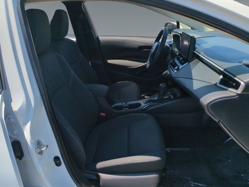 Used 2023 Toyota Corolla LE w/ Carpet Mat Package (TMS) image 15