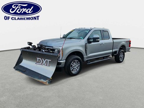 Used 2023 Ford F350 Lariat w/ FX4 Off-Road Package AWD/4WD image 1