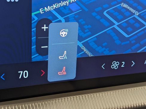 New 2026 Ford Explorer Active w/ Active Comfort Package image 27