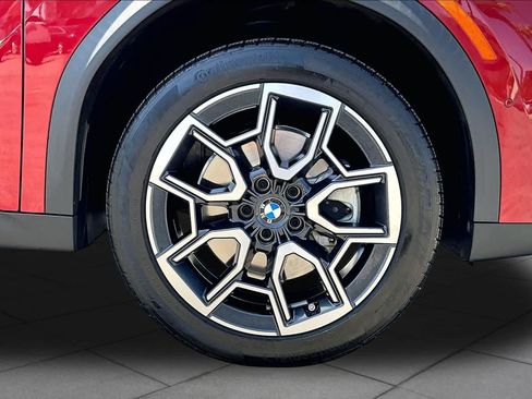 Used 2025 BMW X2 xDrive28i w/ Premium Package AWD/4WD image 10
