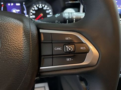 Used 2022 Jeep Compass Latitude AWD/4WD image 14