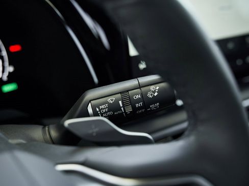 Used 2024 Lexus RX 350 w/ Convenience Package image 47