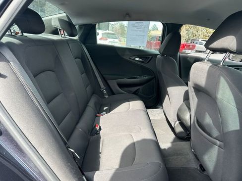 Used 2023 Chevrolet Malibu LS FWD image 30