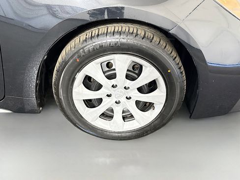 Used 2021 Toyota Corolla SE image 31