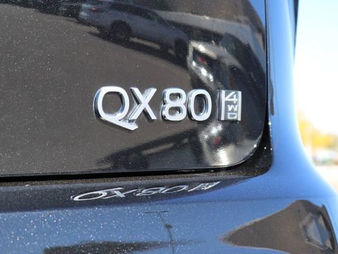 Certified 2025 INFINITI QX80 Sensory image 31