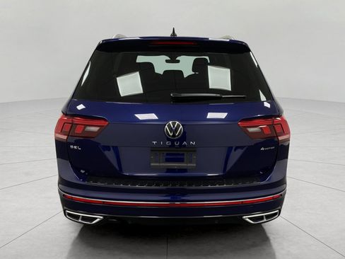 Certified 2024 Volkswagen Tiguan SEL R-Line AWD/4WD image 4
