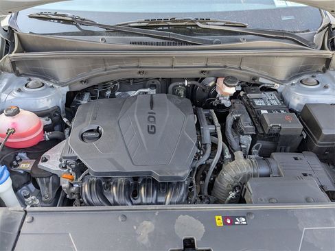 Used 2024 Kia Sorento S image 40