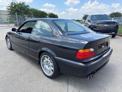 Used 1996 BMW M3 Coupe image 9