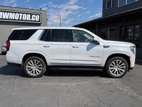 Used 2023 GMC Yukon Denali AWD/4WD image 5