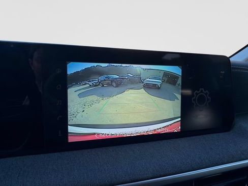 Used 2025 Nissan Kicks SV FWD image 21