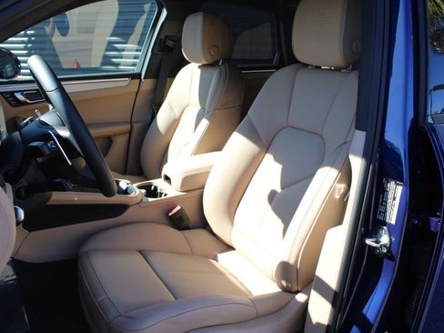 New 2026 Porsche Macan S image 5