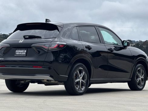 Used 2024 Honda HR-V EX-L image 8
