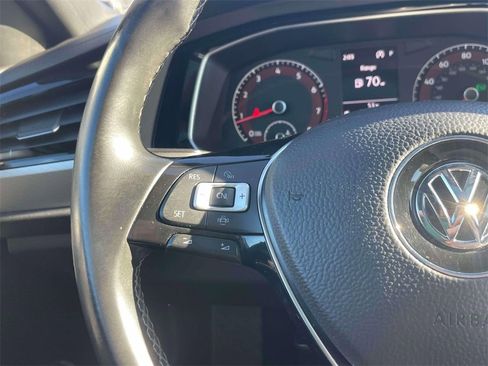 Used 2019 Volkswagen Jetta R-Line image 21