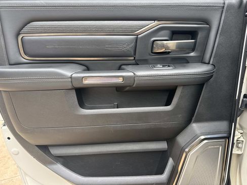 Used 2021 RAM 2500 Limited image 11