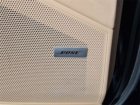 Used 2022 Porsche Cayenne Turbo image 31