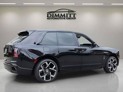 Certified 2026 Rolls-Royce Cullinan Black Badge AWD/4WD image 2