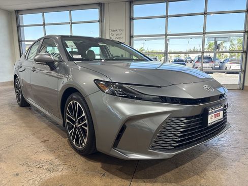 New 2026 Toyota Camry XLE w/ Premium Package FWD image 4