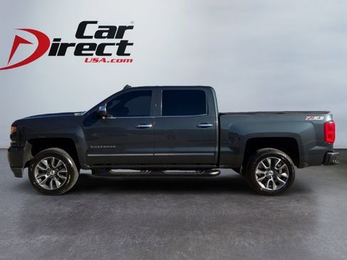 Used 2017 Chevrolet Silverado 1500 LTZ Z71 w/ LTZ Plus Package image 11