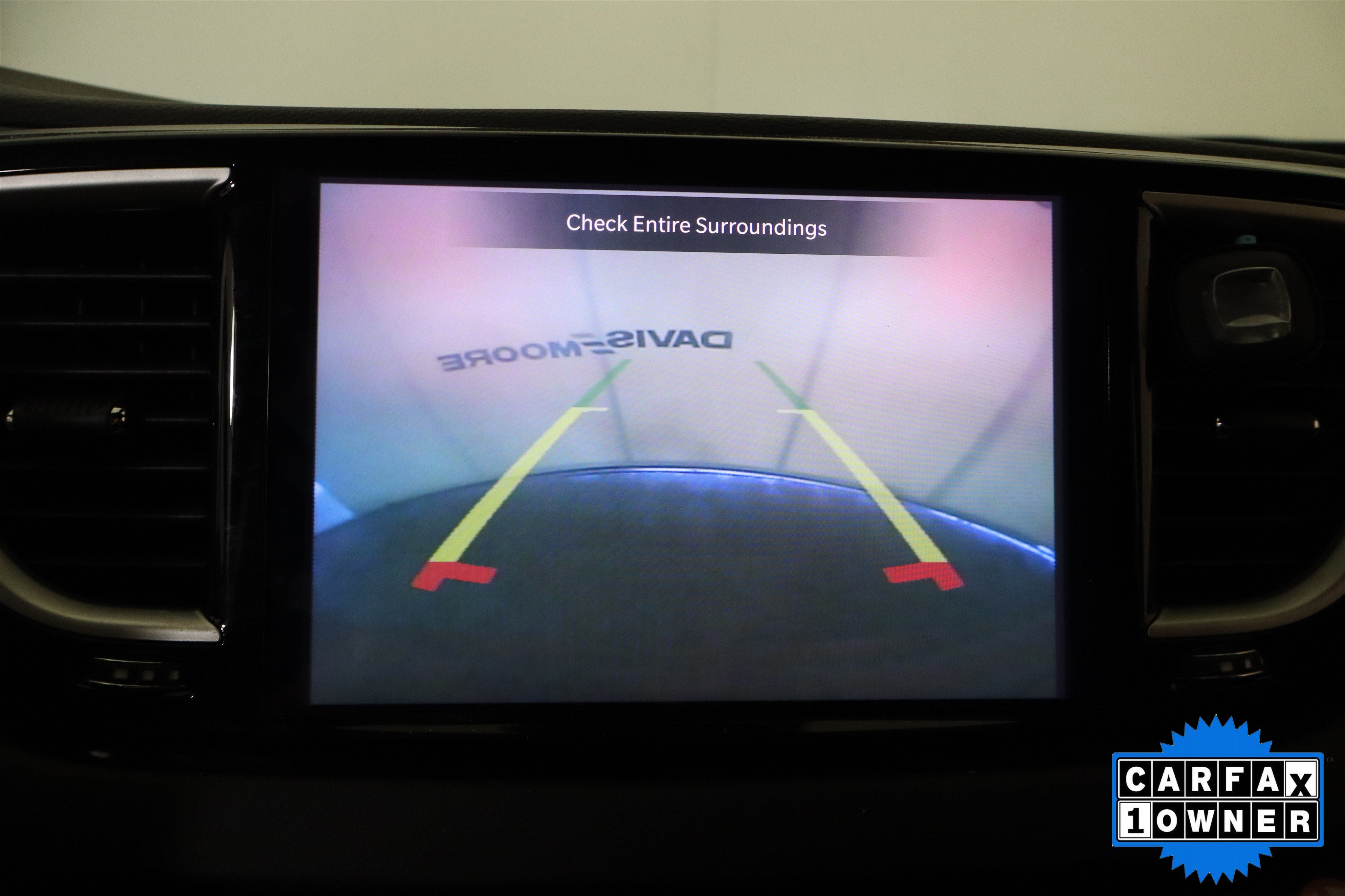 Used 2025 Chrysler Pacifica Select FWD image 25