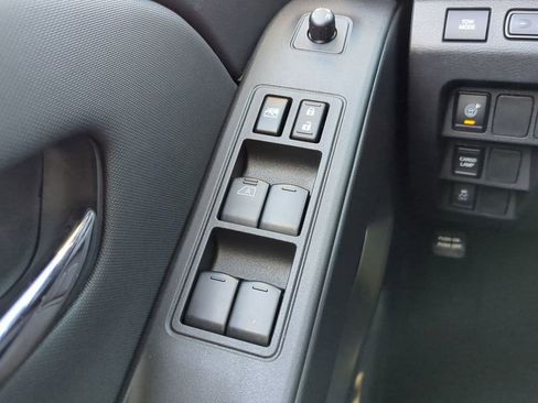 Certified 2024 Nissan Frontier SV w/ SV Convenience Package image 23