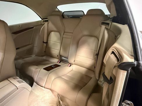 Used 2012 Mercedes-Benz E 350 Cabriolet image 9