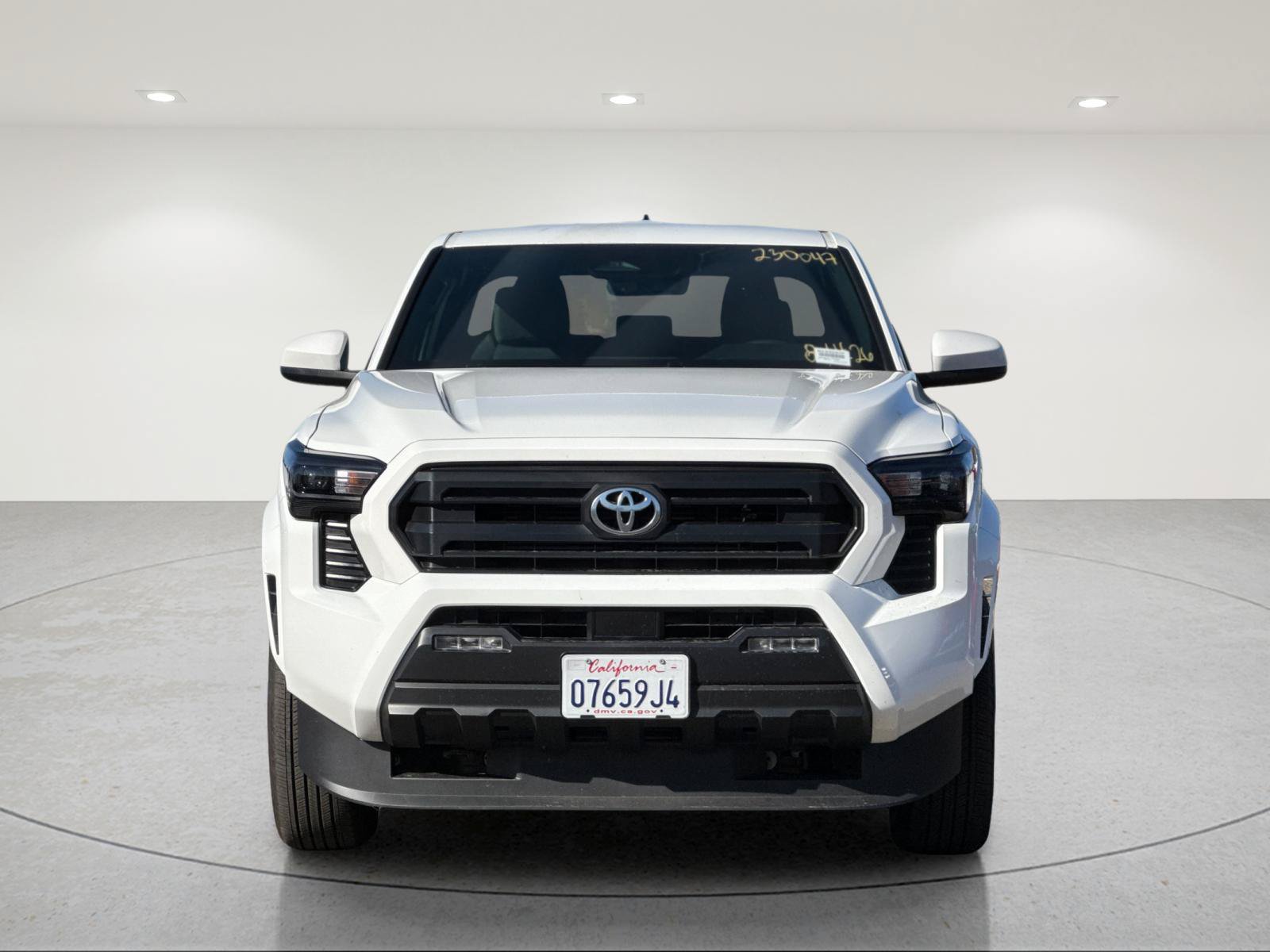 Used 2026 Toyota Tacoma SR5 AWD/4WD image 7