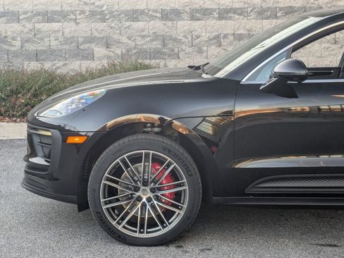 Certified 2026 Porsche Macan S AWD/4WD image 11